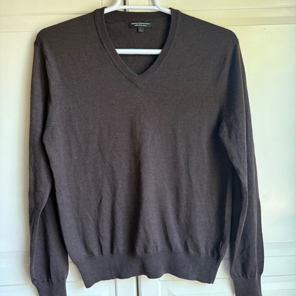 Express Merino Wool V-Neck Sweater Soft Knit Pullover Brown Mens Large‎